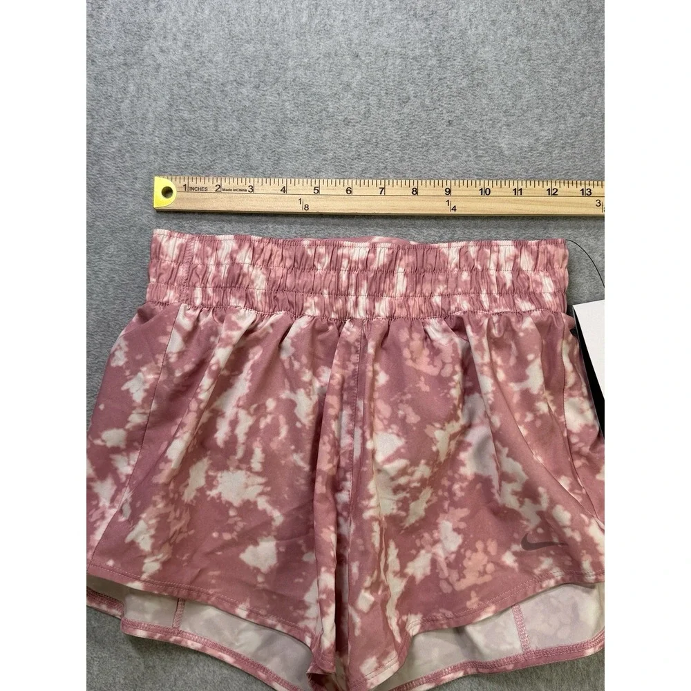 Nike Dri-Fit Tie Dye Training Shorts Women's XS Pink Elastic Waist‎ NWT